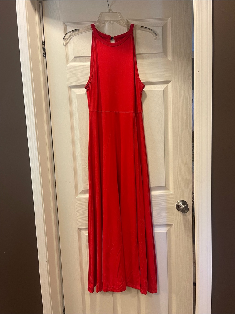 Red Sleeveless Maxi Dress